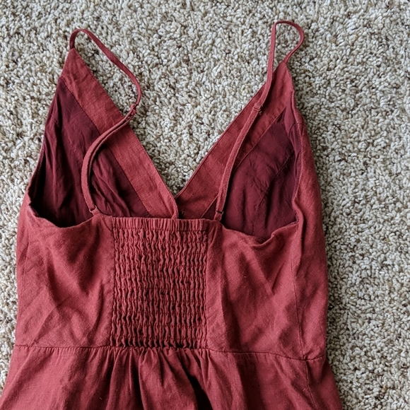 UO Amber Linen Buttondown Sundress - Picture 8 of 10